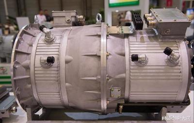 山西通用航空職業(yè)技術(shù)學(xué)院 培育航空維修新星，開啟藍色夢想新征程